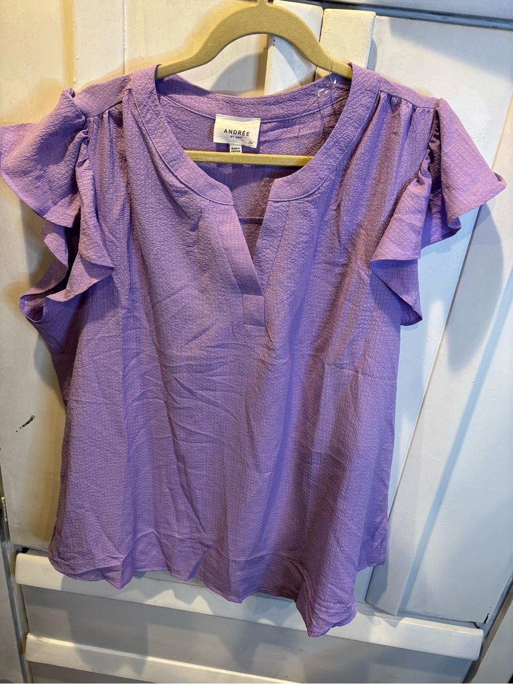 ANDREE BY UNIT Lavender Flutter Sleeve Blouse